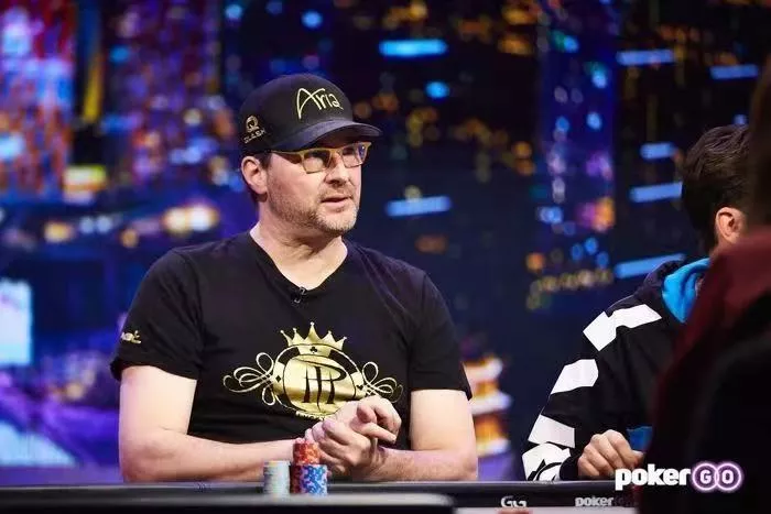 丹牛与Hellmuth在《深夜扑克》节目中激烈争吵(图1)
